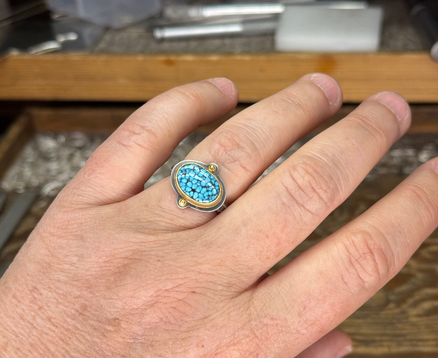 Kingman Turquoise Ring - Sterling +18k + 22k Gold - Size 7.5