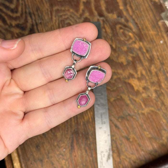 Cobalto Calcite Druzy & Ruby Post Earrings