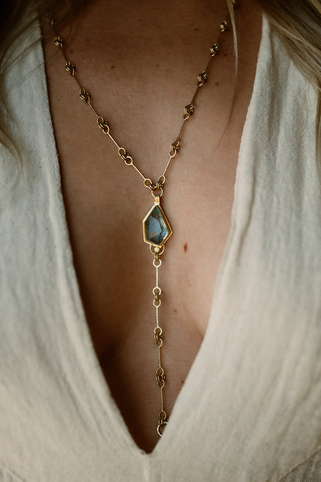 Faceted freeform aquamarine and diamond necklace with handcrafted 18k gold chain