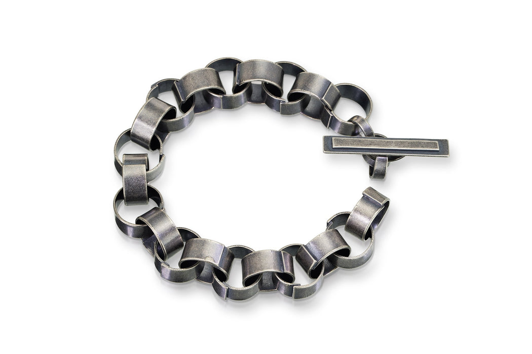 Paper chain bracelet with small links in sterling silver